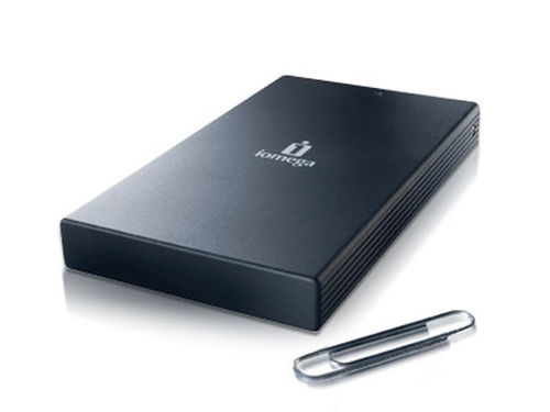 Iomega 200 GB Hi–Speed USB/FireWire external hard drive Black